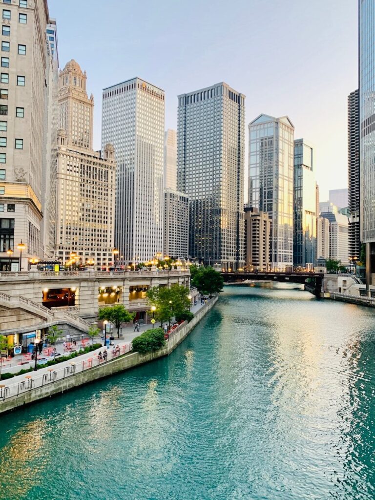 điều kiện thi nail illinois